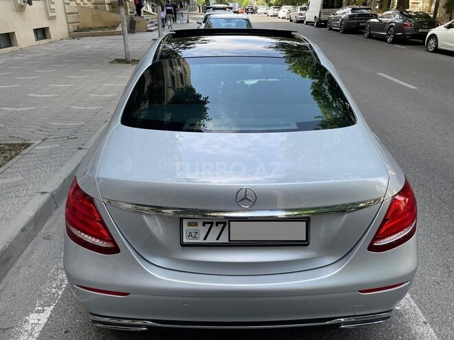 Mercedes E 220 d 2016, 169,500 km - 2.0 l - Bakı