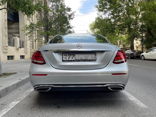 Mercedes E 220 d 2016, 169,500 km - 2.0 l - Bakı