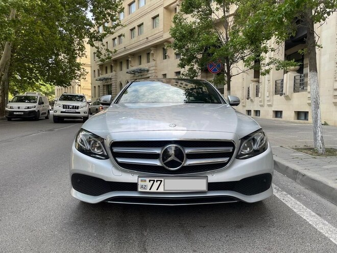 Mercedes E 220 d 2016, 169,500 km - 2.0 l - Bakı