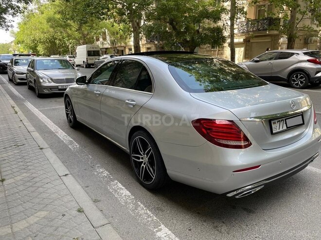 Mercedes E 220 d 2016, 169,500 km - 2.0 l - Bakı