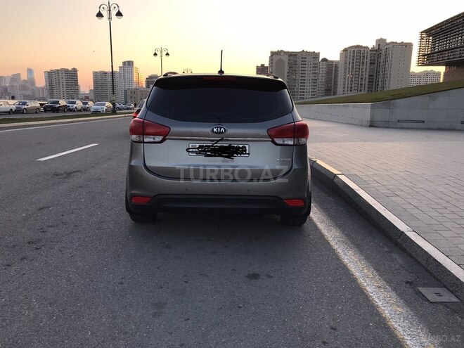 Kia Carens 2015, 220,000 km - 2.0 l - Bakı