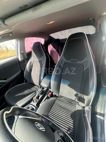 Hyundai Avante 2015, 137,300 km - 1.6 л - Bakı