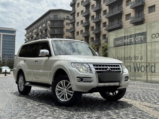 Mitsubishi Pajero 2016, 160,000 km - 3.0 l - Bakı