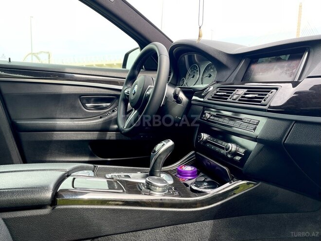 BMW 528-7