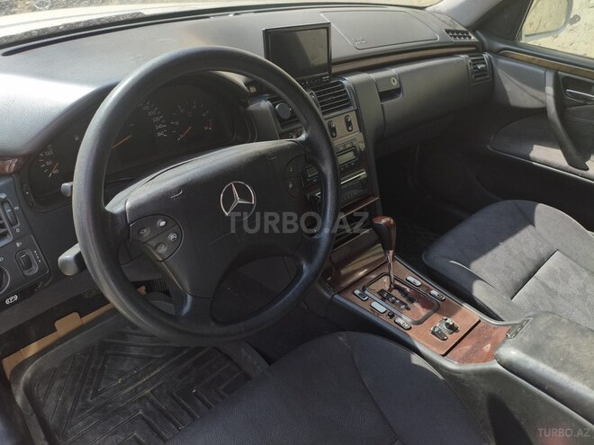 Mercedes E 220 d 2002, 530,000 km - 2.2 l - Gəncə