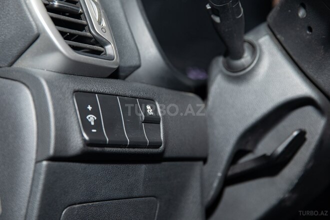 Kia Sportage-11