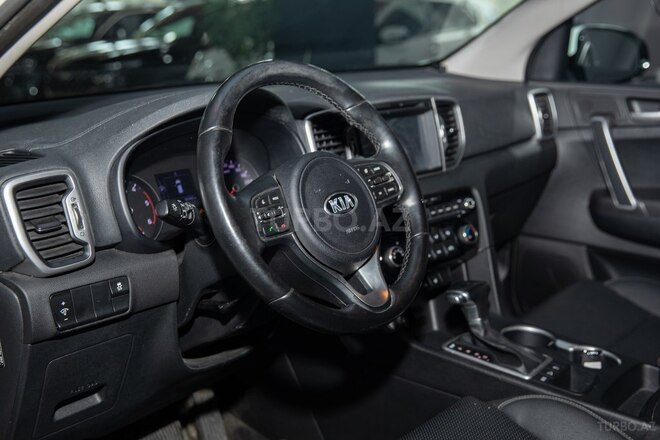 Kia Sportage-9