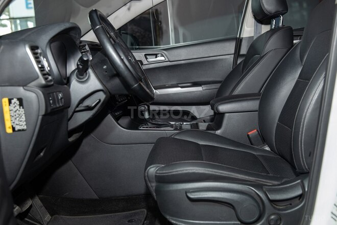 Kia Sportage-8