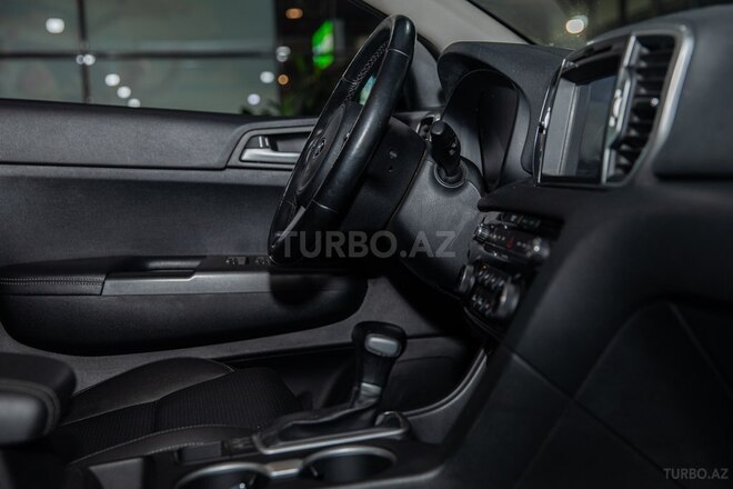 Kia Sportage-15
