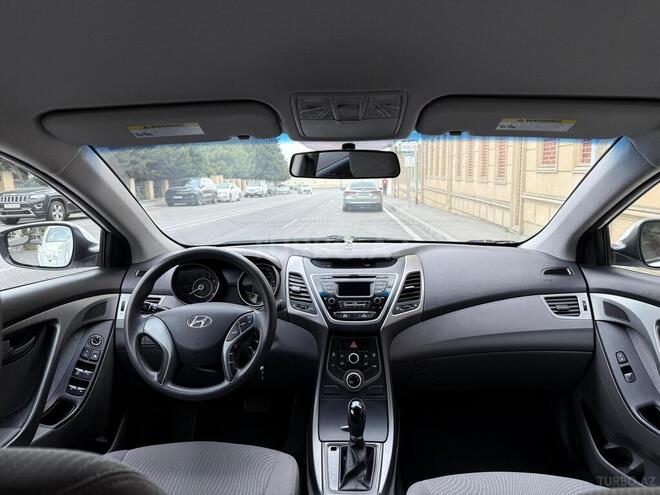 Hyundai Elantra 2015, 151,000 km - 1.8 l - Bakı