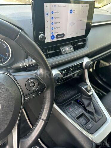 Toyota RAV4 2023, 28,000 km - 2.5 л - Bakı