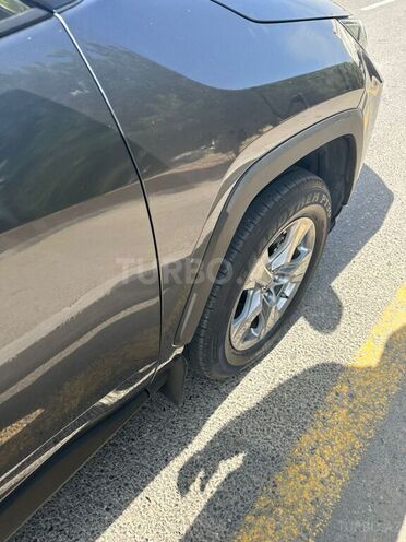 Toyota RAV4 2023, 28,000 km - 2.5 л - Bakı