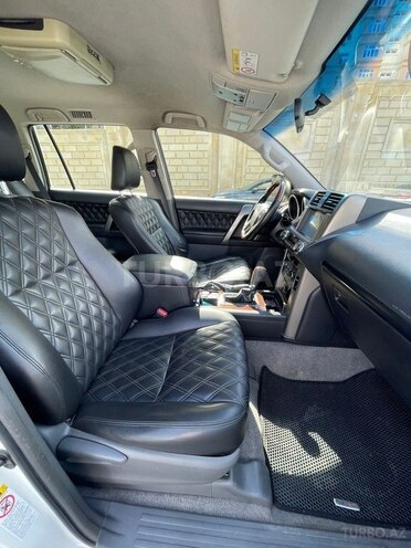 Toyota Land Cruiser Prado 2013, 180,000 km - 2.7 l - Bakı