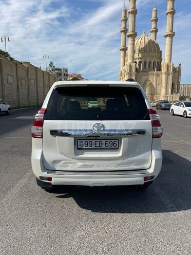 Toyota Land Cruiser Prado 2013, 180,000 km - 2.7 l - Bakı