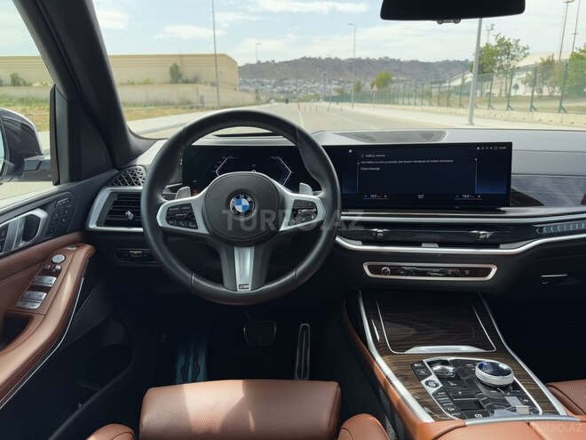 BMW X7-14