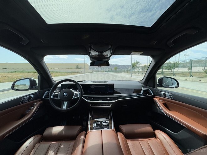 BMW X7-17