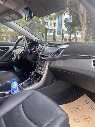 Hyundai Avante 2014, 207,000 km - 1.6 л - Bakı