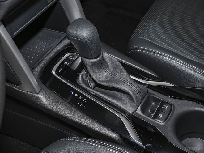 Toyota Frontlander-13