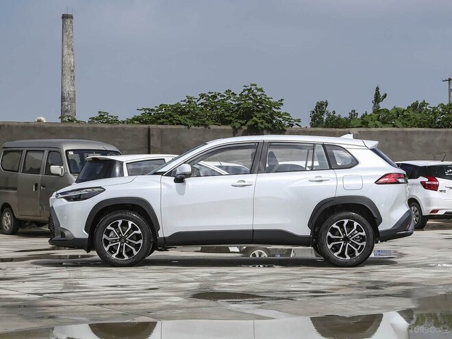 Toyota Frontlander-8