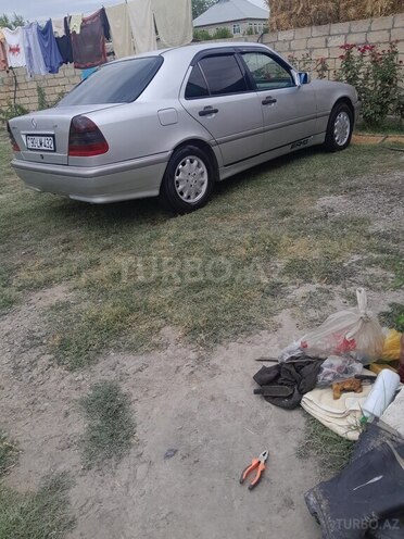 Mercedes C 220 d 1999, 334,770 km - 2.2 l - İmişli