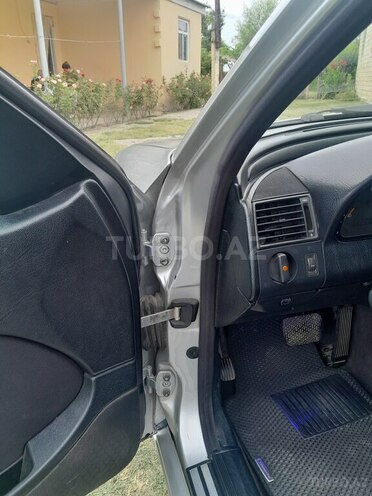 Mercedes C 220 d 1999, 334,770 km - 2.2 l - İmişli