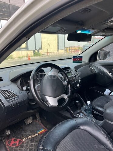 Hyundai ix35 2011, 350,000 km - 2.4 l - Bakı