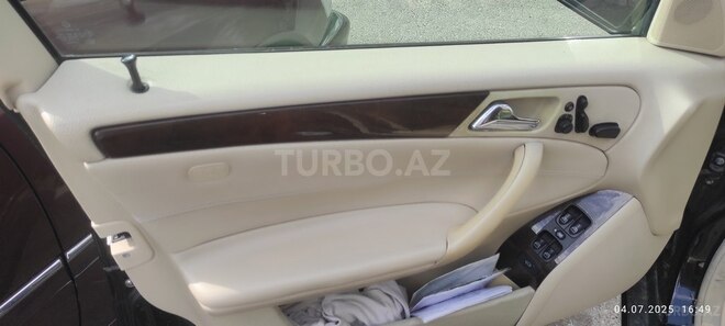 Mercedes C 280 2005, 200,000 km - 3.0 л - Sumqayıt