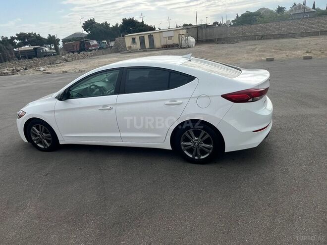 Hyundai Elantra 2016, 90,527 km - 2.0 л - Bakı