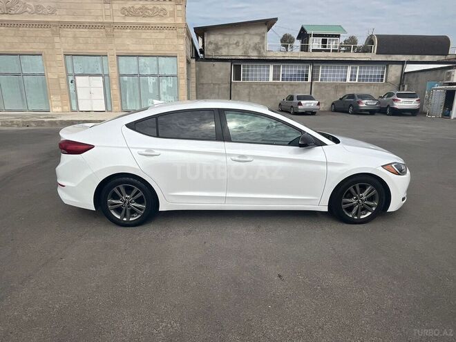 Hyundai Elantra 2016, 90,527 km - 2.0 л - Bakı