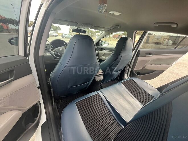 Hyundai Elantra 2016, 90,527 km - 2.0 л - Bakı