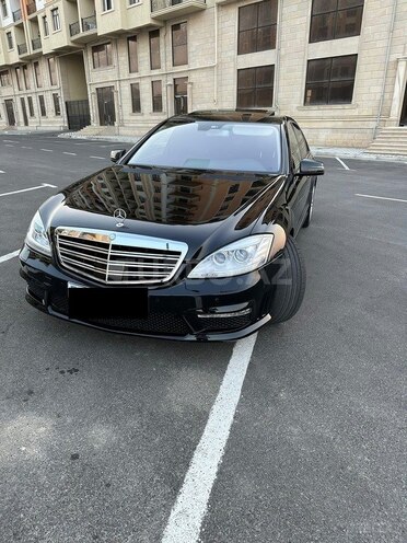 Mercedes S 350 2006, 299,000 km - 3.5 л - Sumqayıt