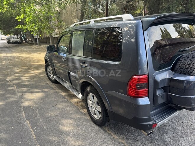Mitsubishi Pajero 2008, 245,000 km - 3.0 l - Bakı