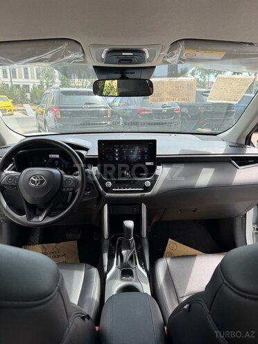 Toyota Corolla Cross 2024, 0 km - 2.0 л - Bakı