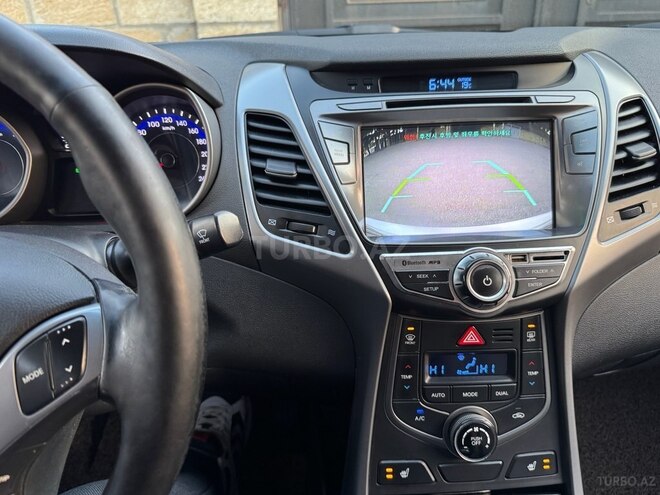 Hyundai Avante 2014, 242,000 km - 1.6 л - Bakı