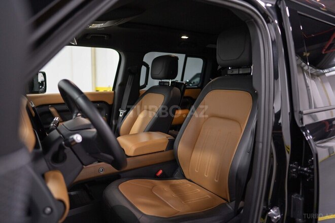 Land Rover Defender 2021, 33,000 km - 3.0 l - Bakı