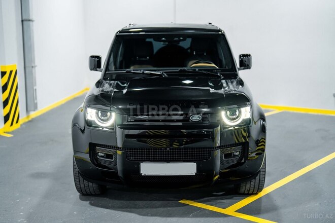 Land Rover Defender 2021, 33,000 km - 3.0 l - Bakı
