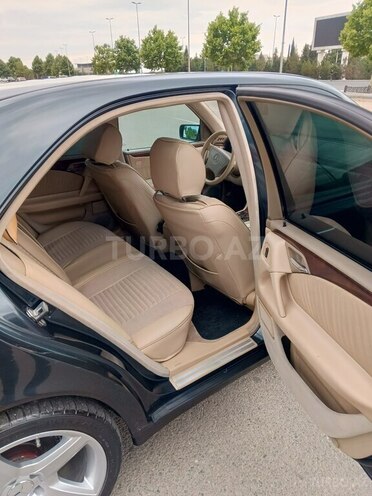Mercedes E 240 1998, 235,000 km - 2.4 l - Gəncə