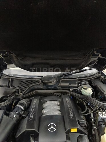 Mercedes E 240 1998, 235,000 km - 2.4 l - Gəncə