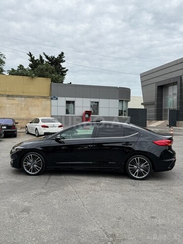 Hyundai Elantra 2017, 89,000 km - 1.6 l - Bakı