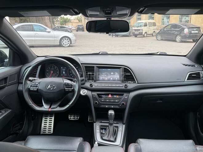Hyundai Elantra 2017, 89,000 km - 1.6 l - Bakı