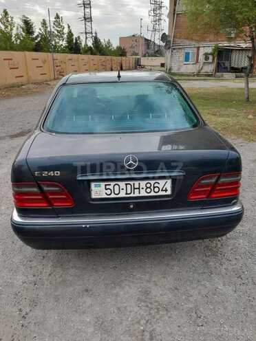 Mercedes E 240 1999, 250,000 km - 2.4 l - Sumqayıt