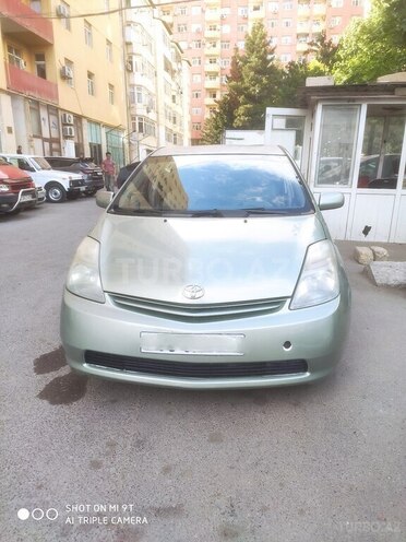 Toyota Prius-1