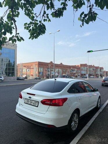 Ford Focus 2015, 94,000 km - 1.6 l - Gəncə