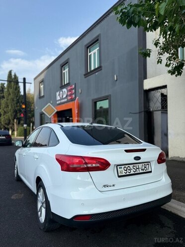 Ford Focus 2015, 94,000 km - 1.6 l - Gəncə