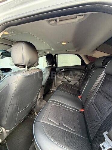 Ford Focus 2015, 94,000 km - 1.6 l - Gəncə