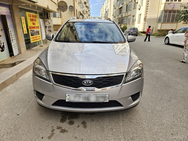 Kia  2010, 293,064 km - 1.6 l - Bakı