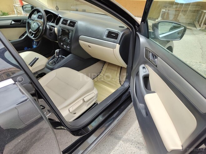 Volkswagen Jetta 2015, 217,261 km - 1.8 l - Bakı