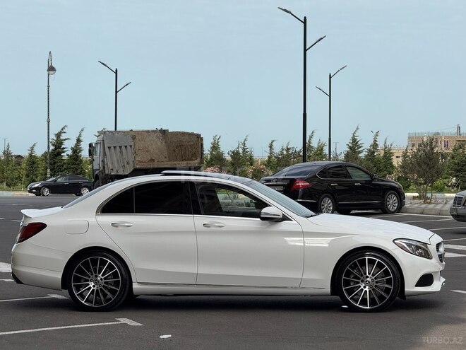 Mercedes C 300 2016, 228,000 km - 2.0 л - Sumqayıt