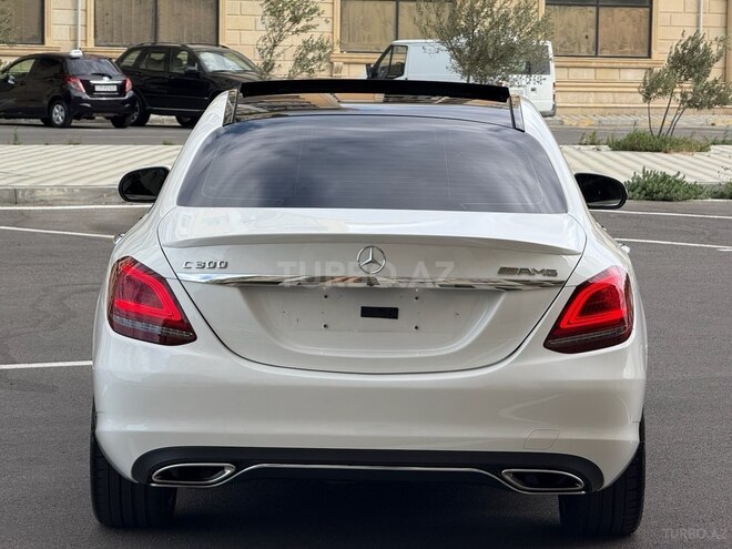 Mercedes C 300 2016, 228,000 km - 2.0 л - Sumqayıt