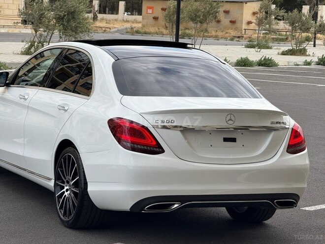 Mercedes C 300 2016, 228,000 km - 2.0 л - Sumqayıt